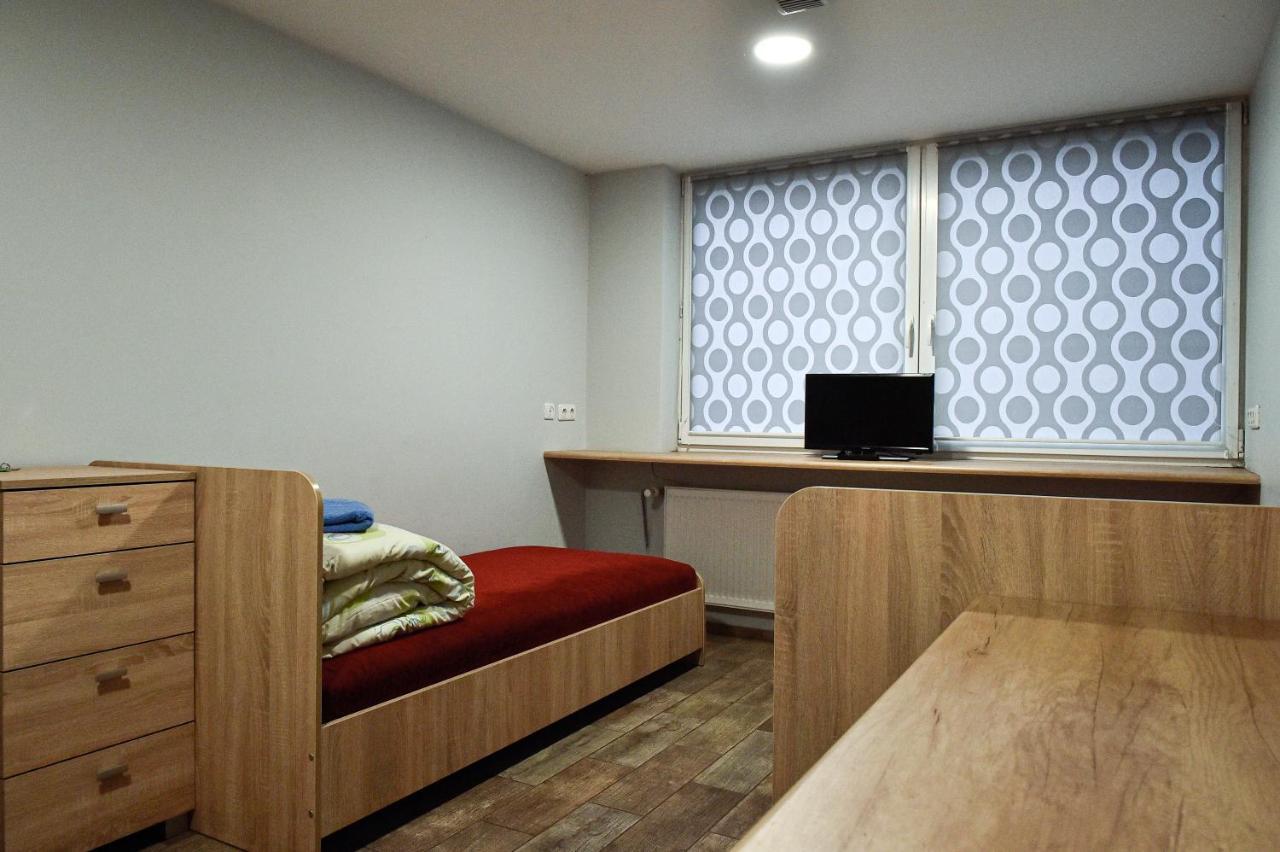 Hostel Laurita Kaunas Bagian luar foto